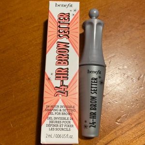 Benefit 24-Hour Brow Setter Brow Gel